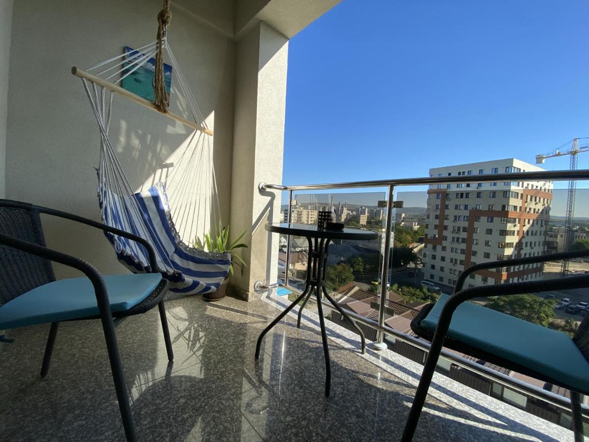 Rivera Apartments - Premium Accomodation Яш Екстериор снимка