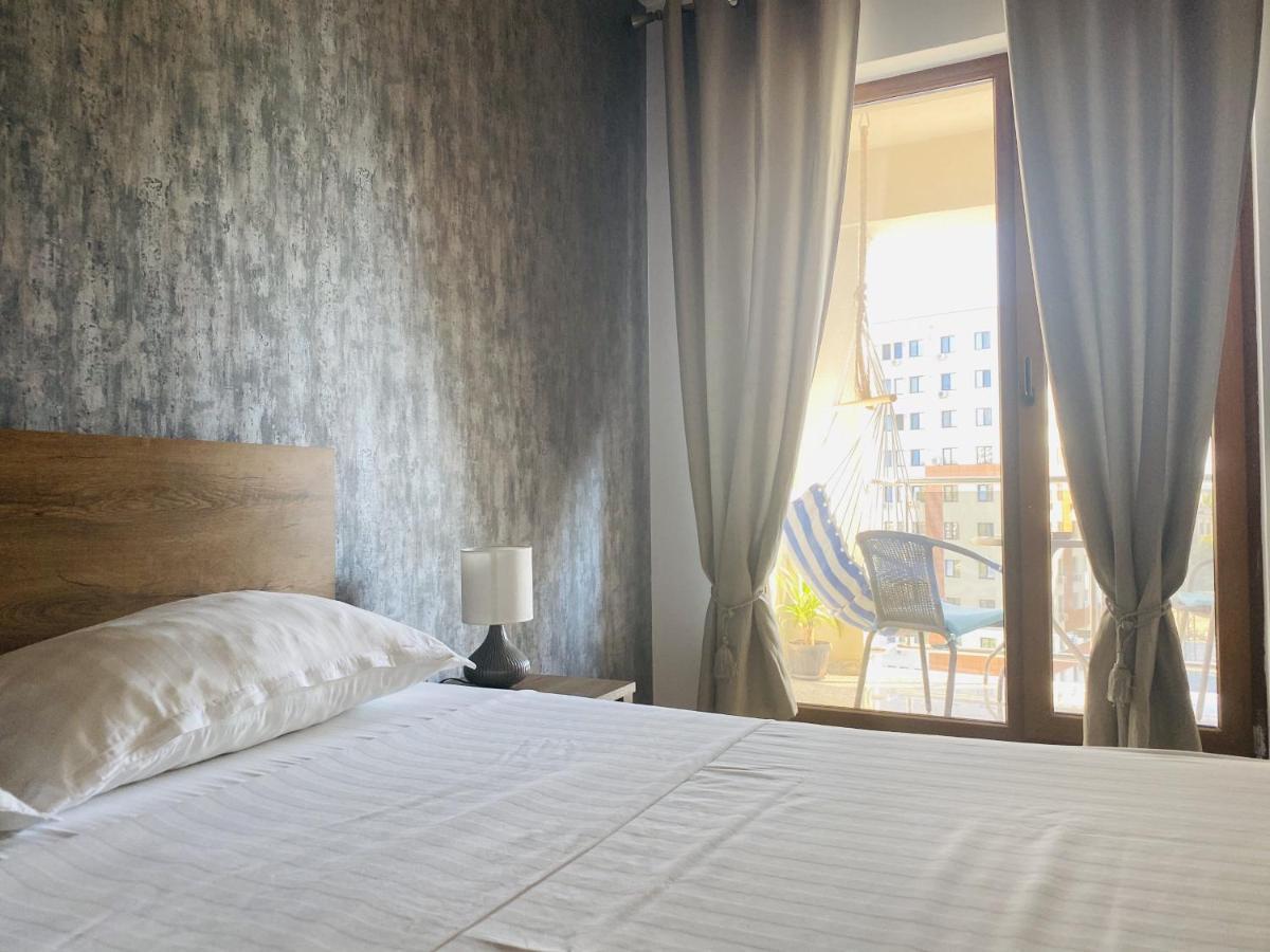 Rivera Apartments - Premium Accomodation Яш Екстериор снимка