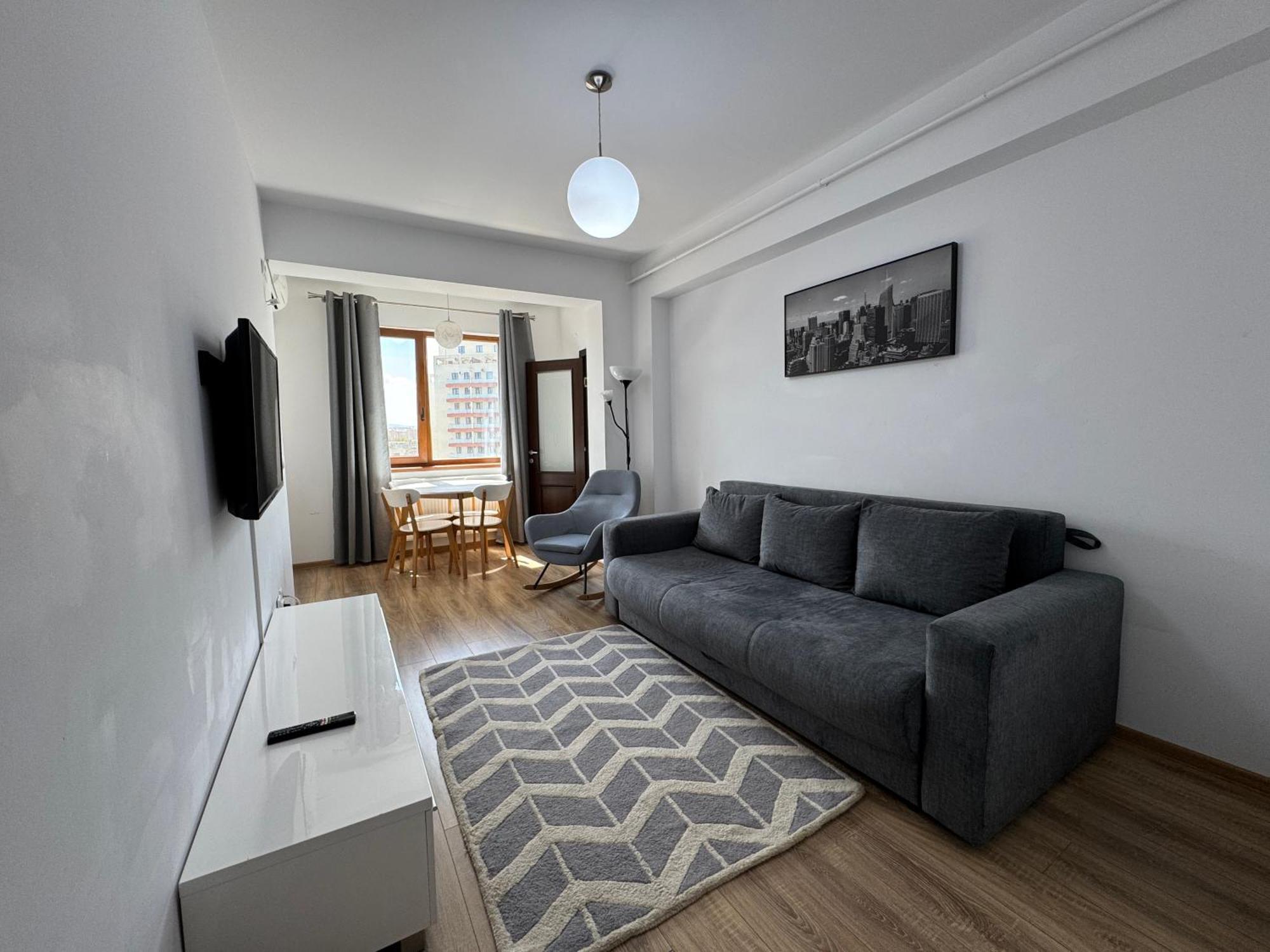 Rivera Apartments - Premium Accomodation Яш Екстериор снимка