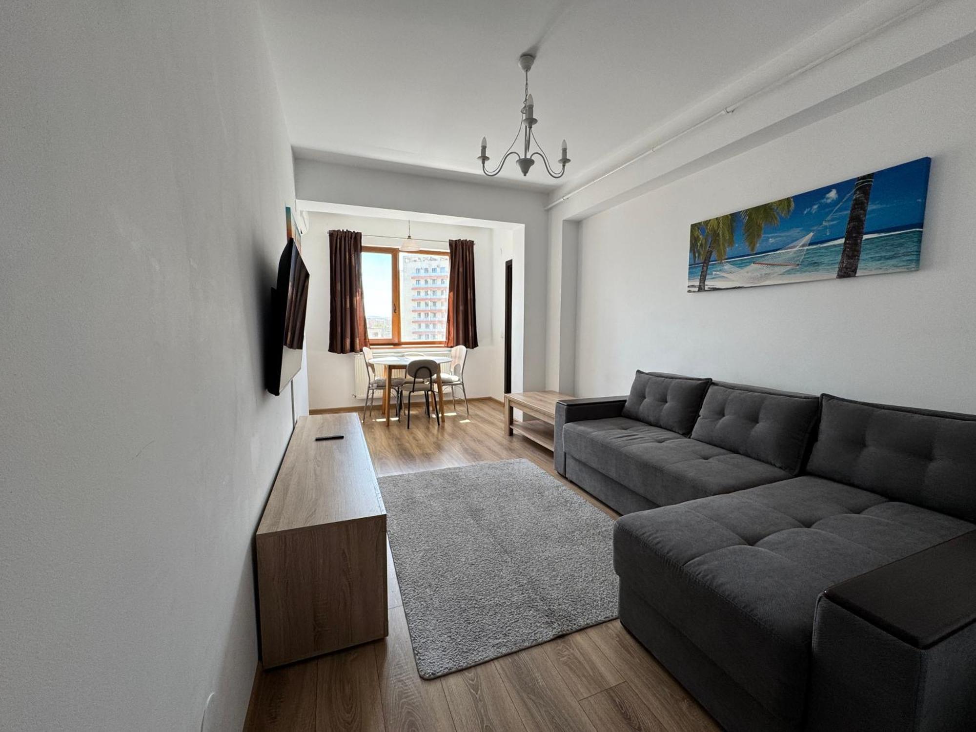 Rivera Apartments - Premium Accomodation Яш Екстериор снимка
